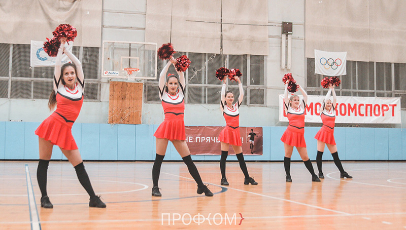 Girls Crew
